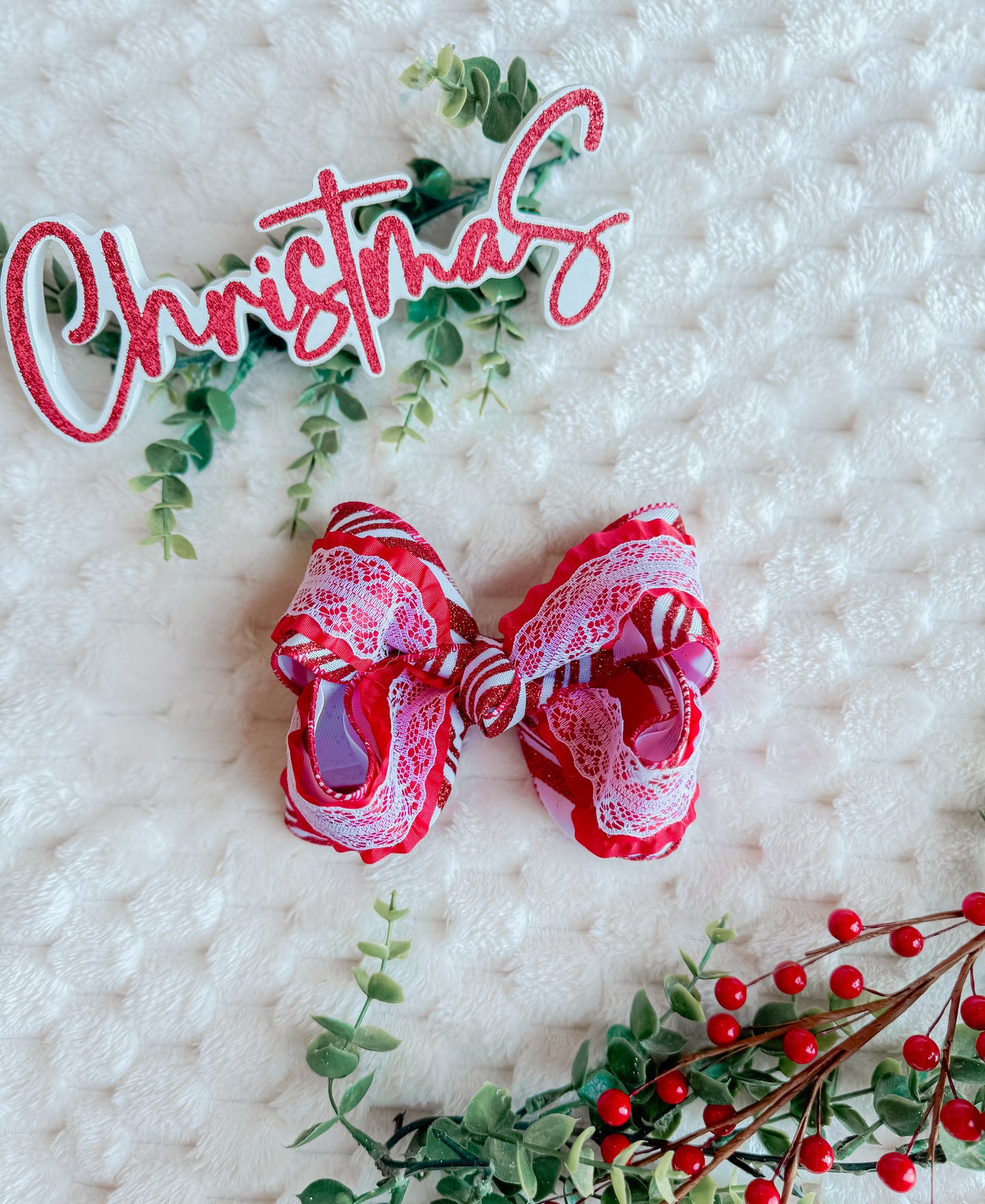 5 in triple layer Candy Cane Lace Bow
